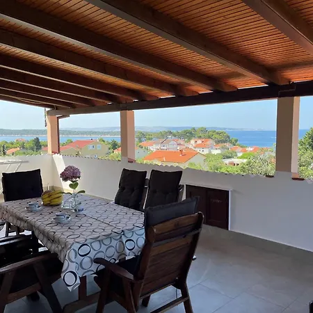 Mit Terrasse By Interhome Διαμέρισμα