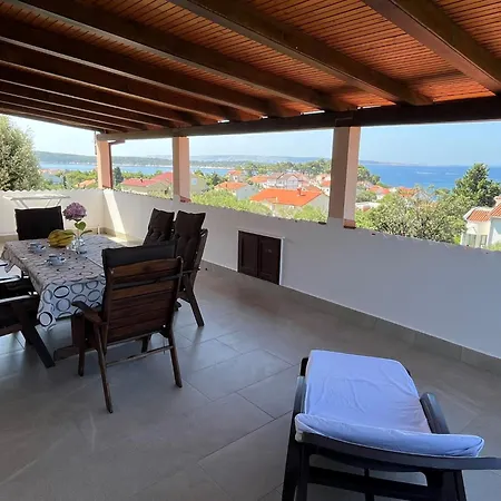 Mit Terrasse By Interhome *