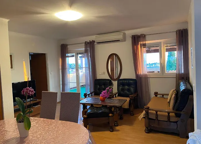 Apartman Mit Terrasse By Interhome Banjol