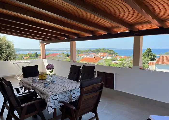 Mit Terrasse By Interhome